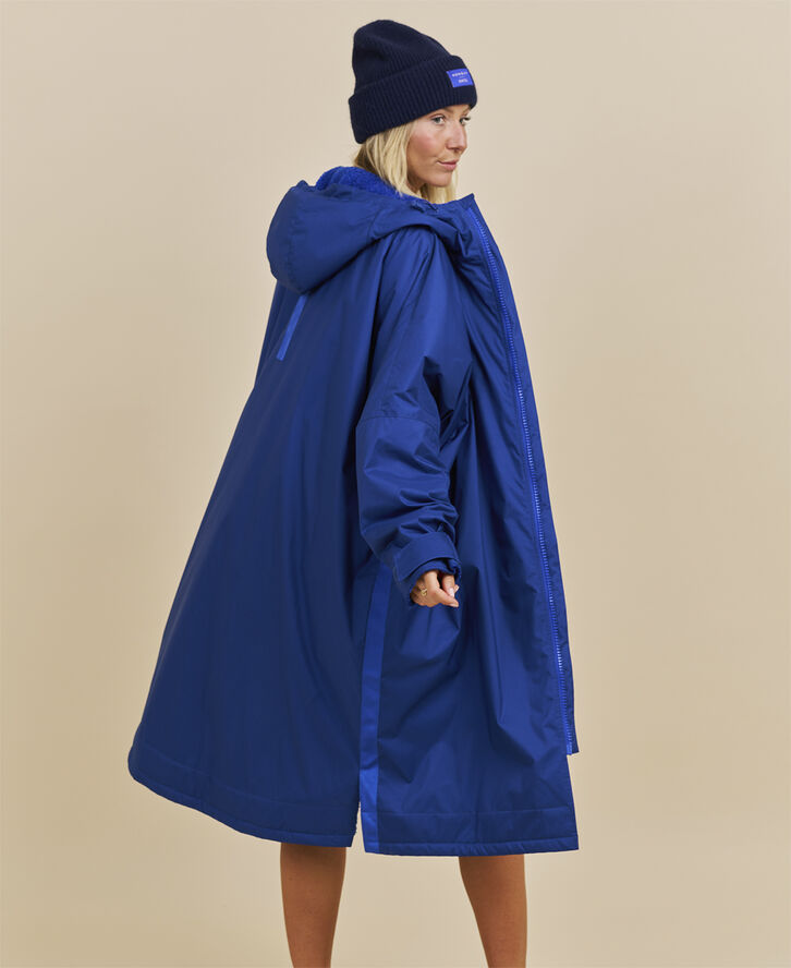 Cartel x Monday Bliss Winterswim Changing Robe - Sand