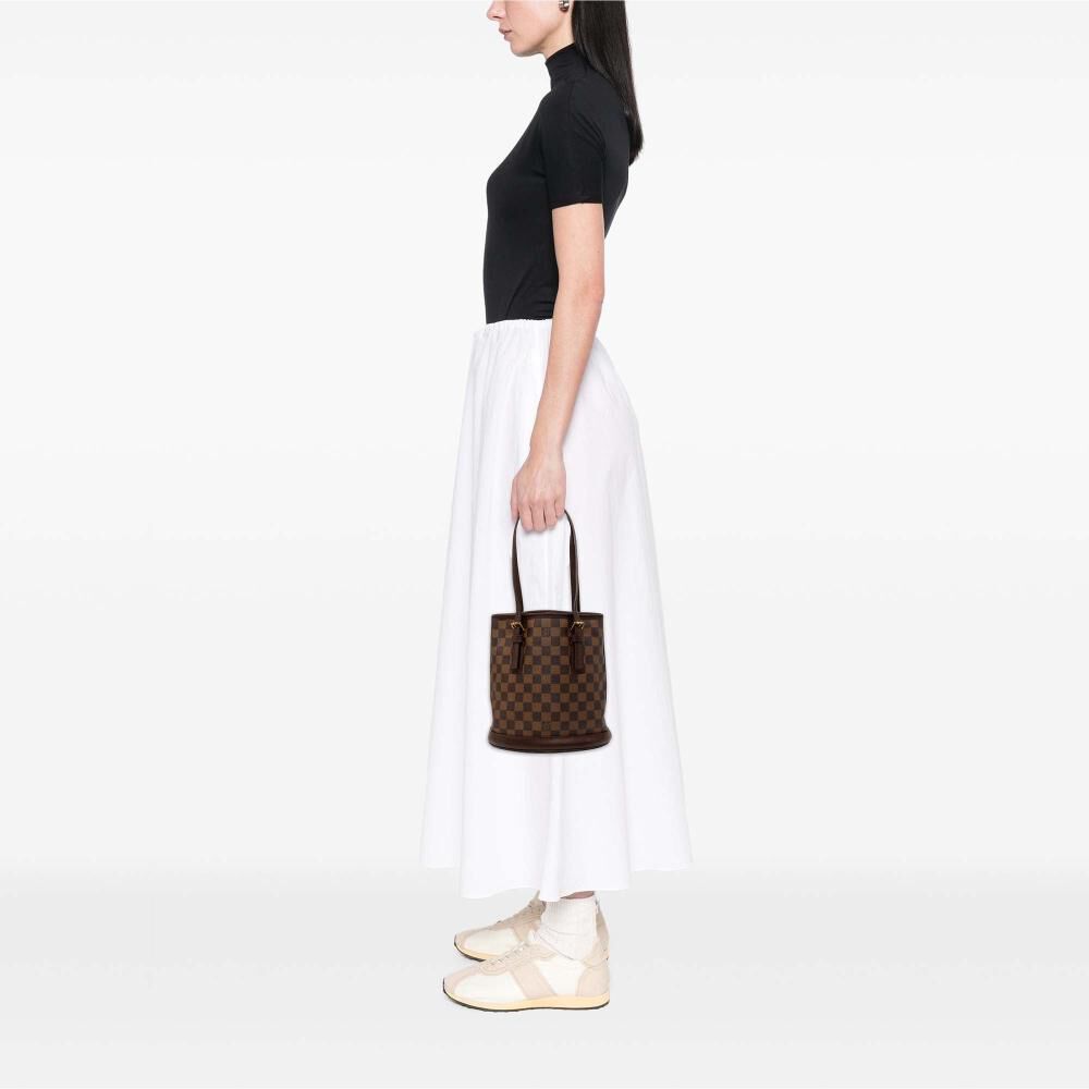 Louis Vuitton Marais