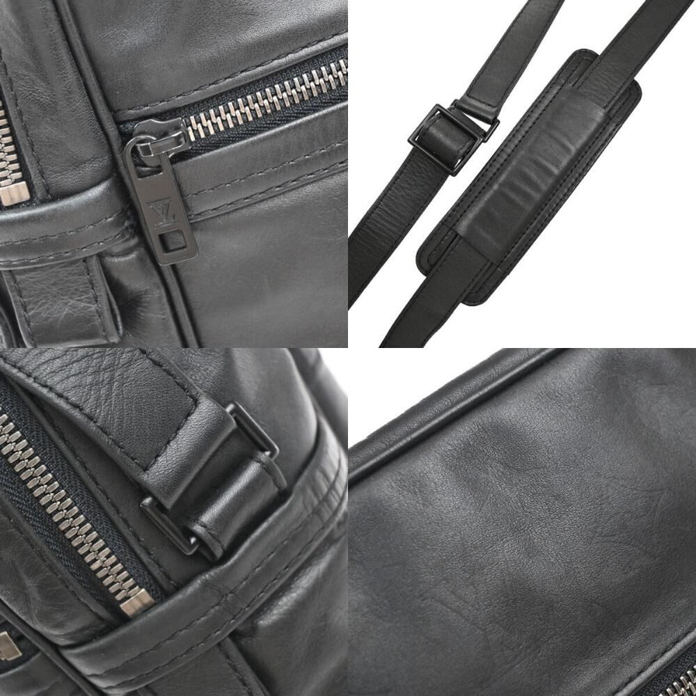 Louis Vuitton Messenger