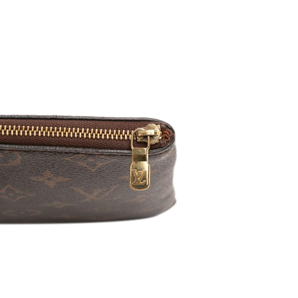 Louis Vuitton Clutch