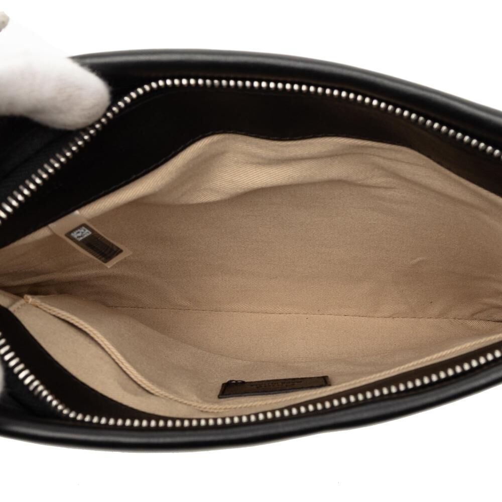Chlo&eacute; Clutch