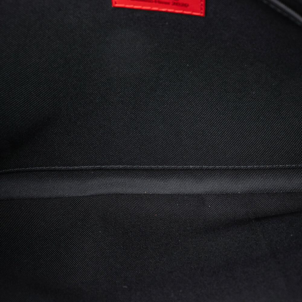 Louis Vuitton Clutch