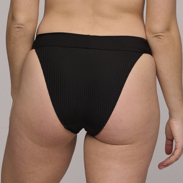 Emly bikinitrusser brasiliansk