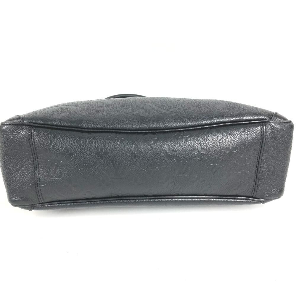 Louis Vuitton Triana