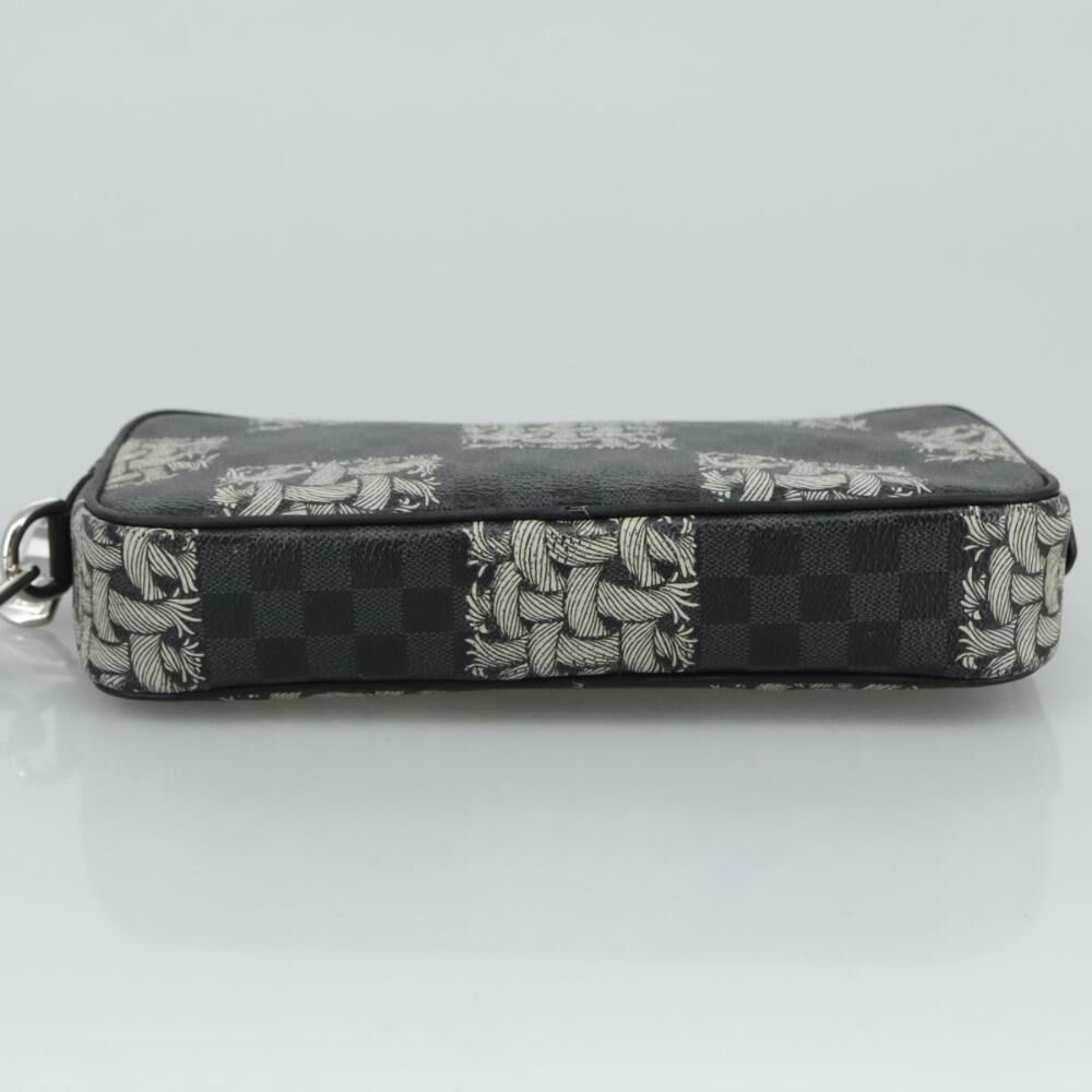 Louis Vuitton Clutch