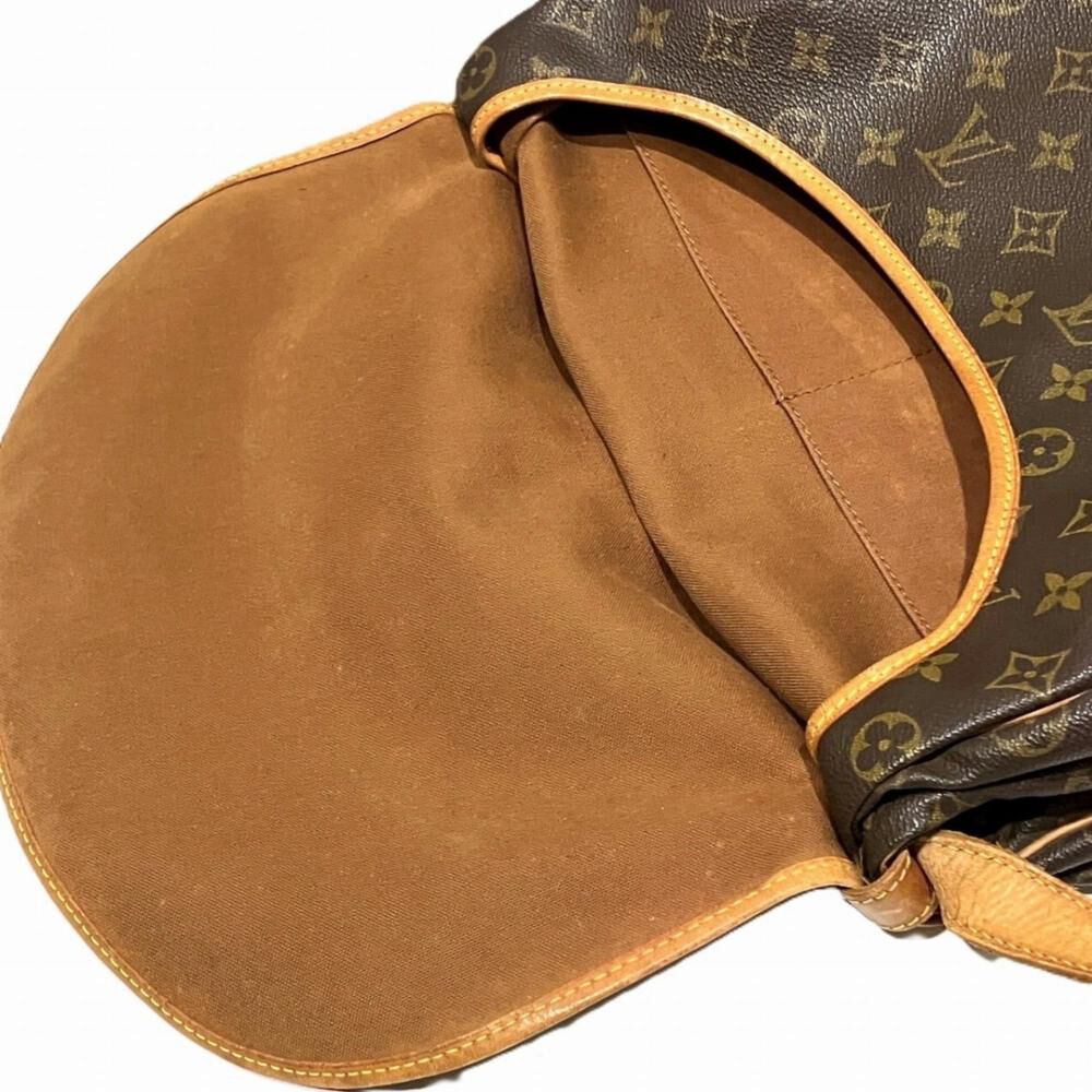 Louis Vuitton Saumur