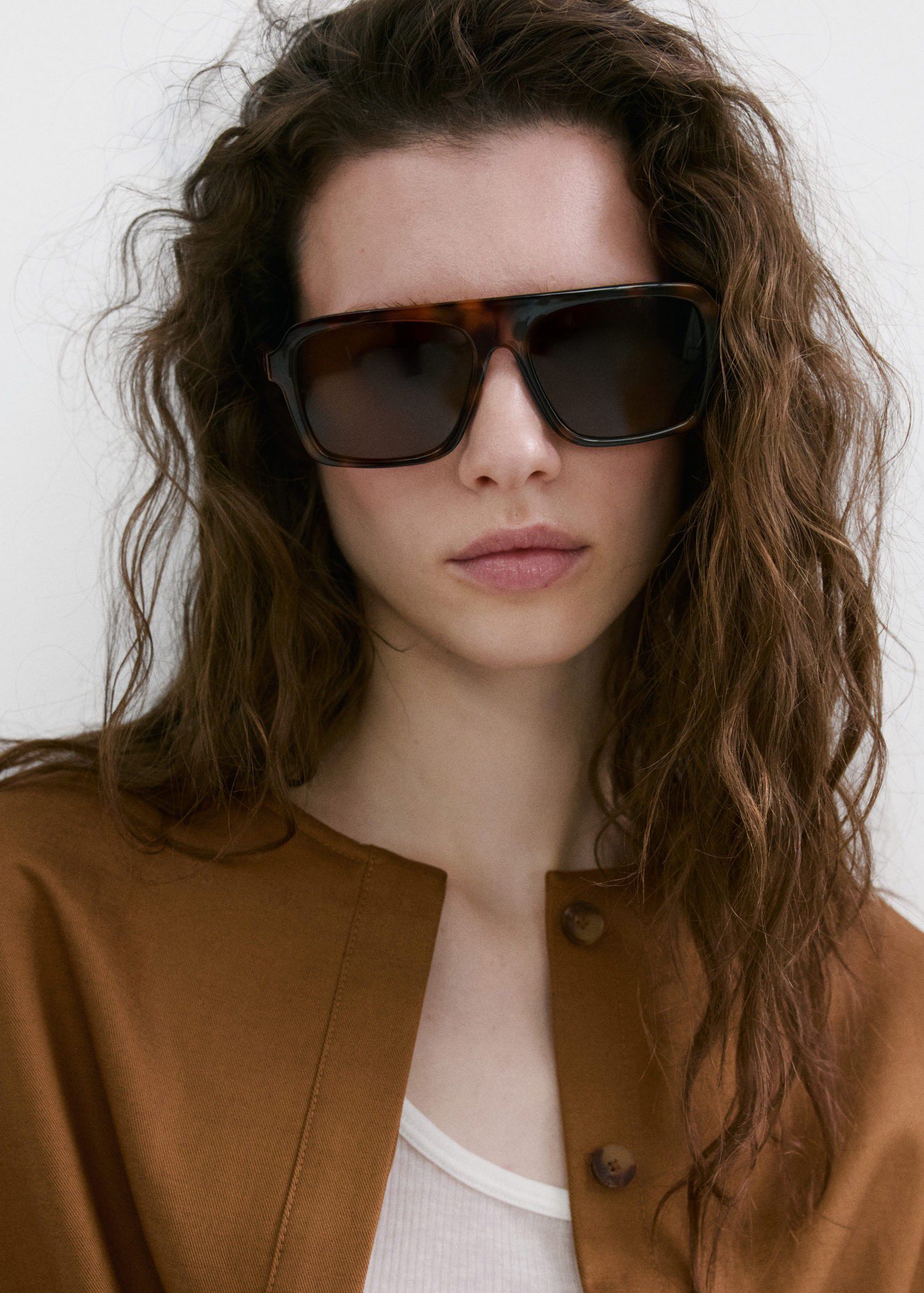 Lyocell jacket with elastics