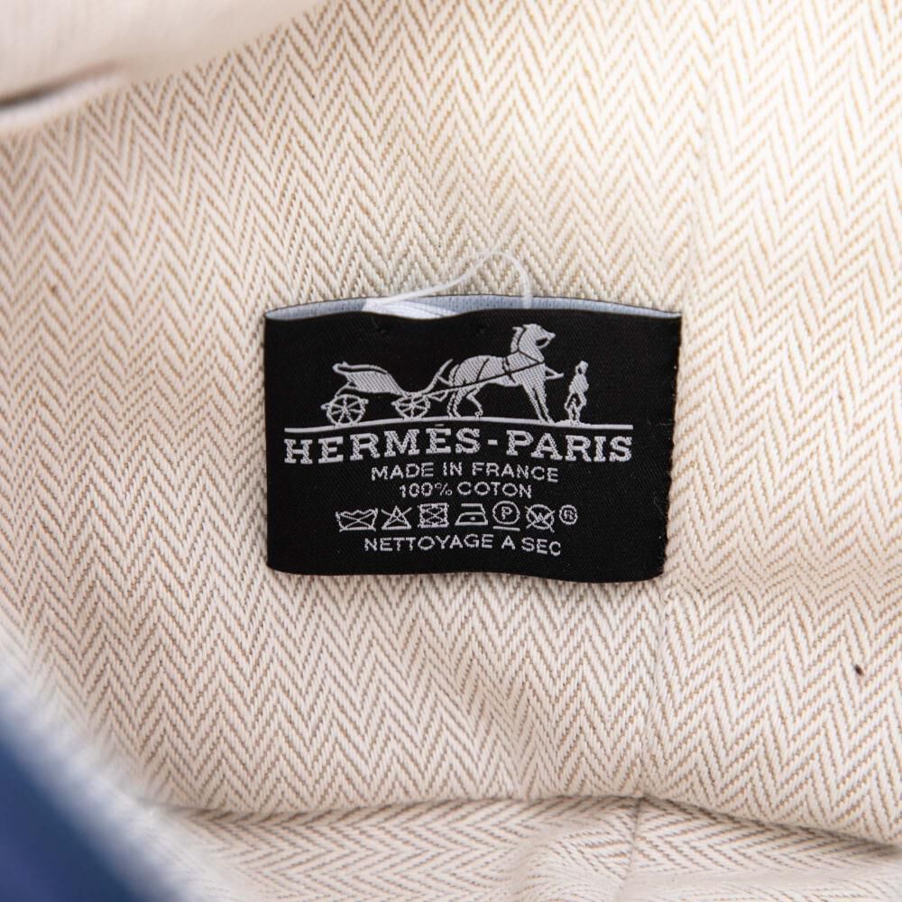 Herm&egrave;s Pouch