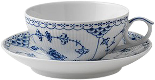 Blue Fluted Half Lace tekopp och fat 20 cl