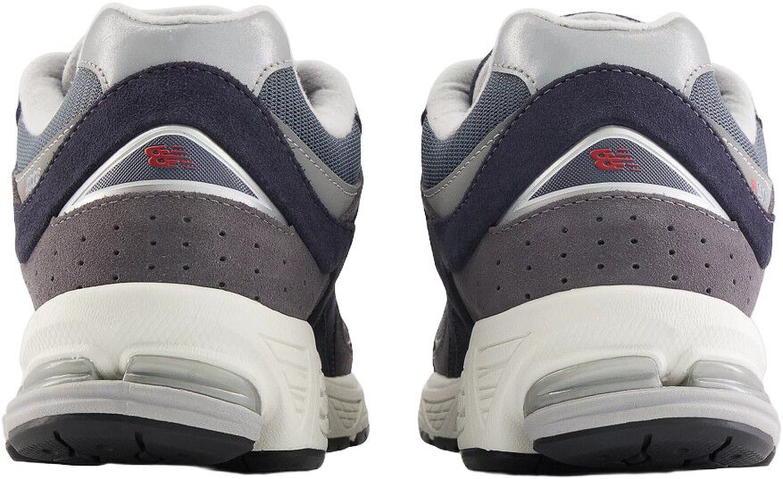 New Balance 2002R