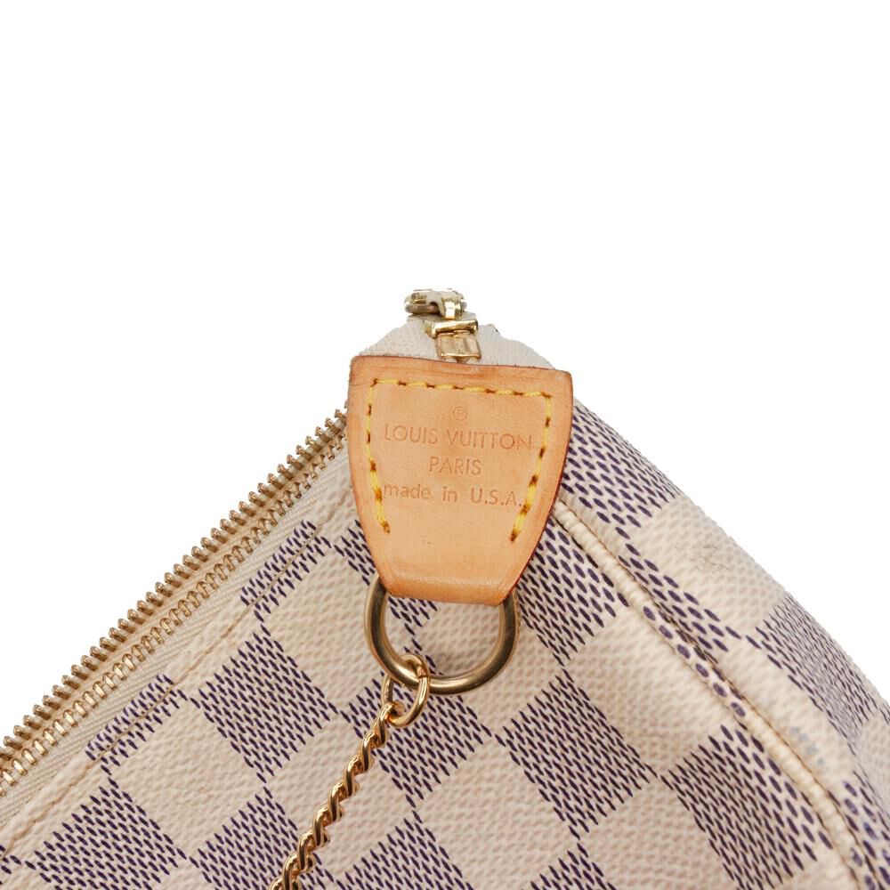 Louis Vuitton Pochette Accessoires