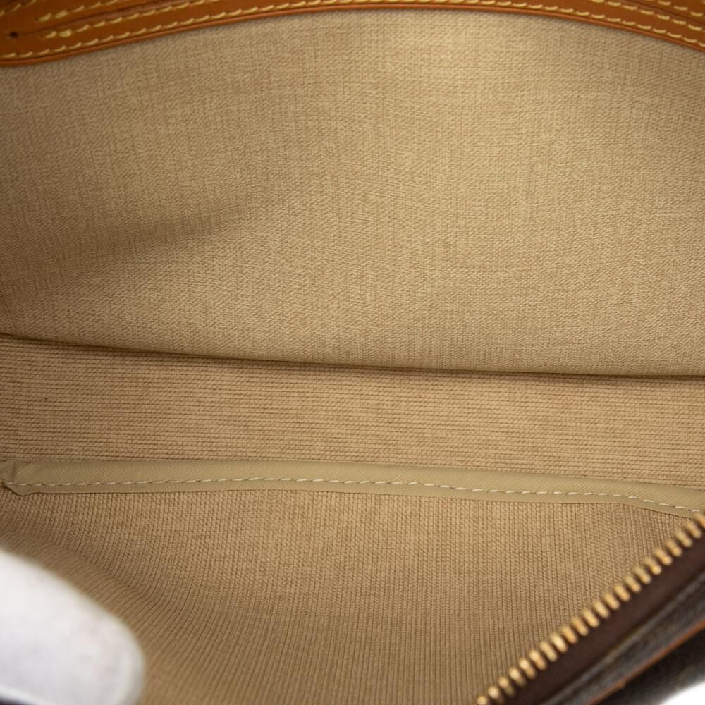 Louis Vuitton Reporter