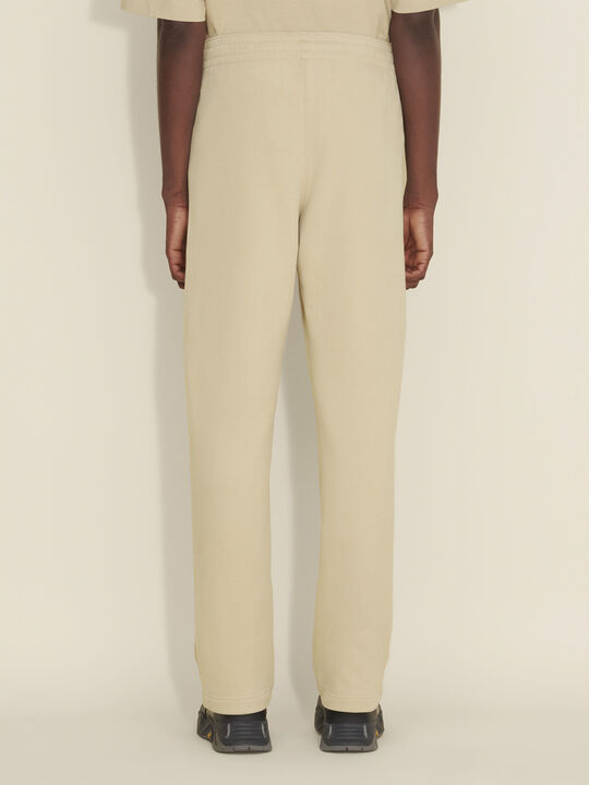 M. Relaxed sweatpants