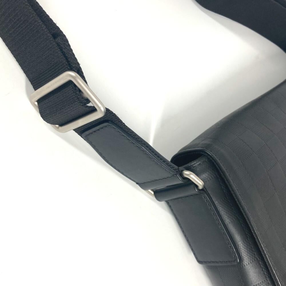 Louis Vuitton Crossbody Bag