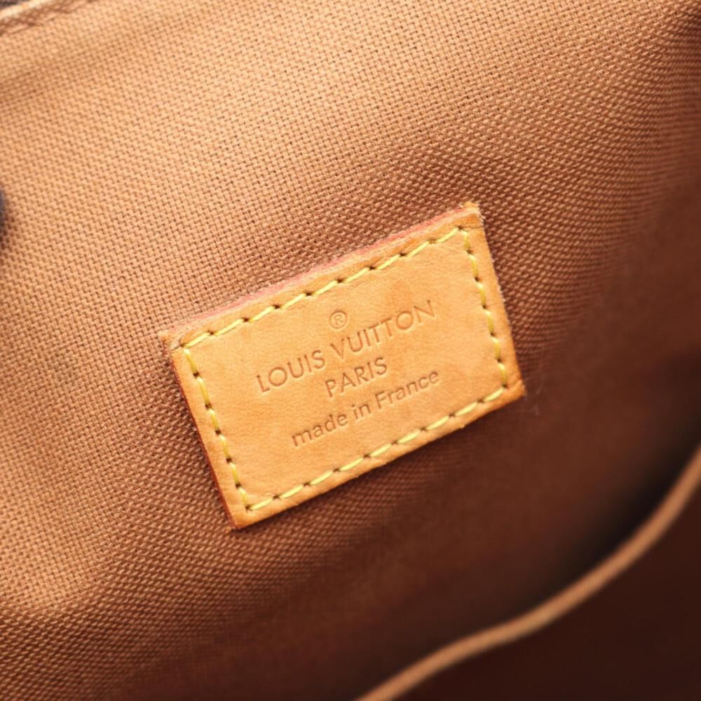 Louis Vuitton Beaubourg