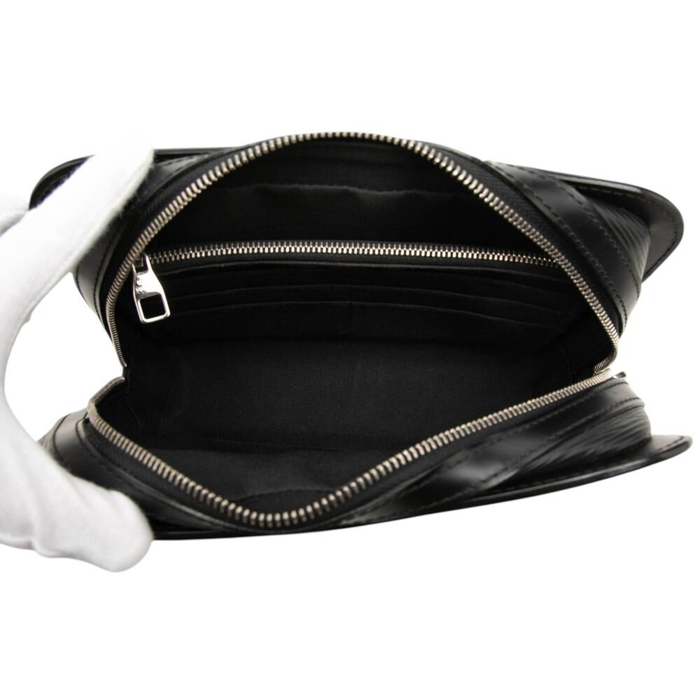 Louis Vuitton Clutch