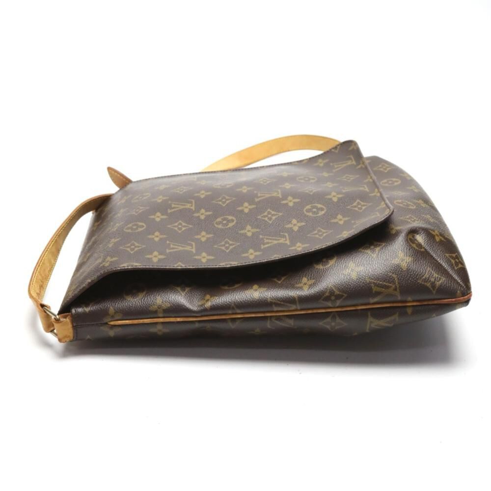 Louis Vuitton Shoulder Bags