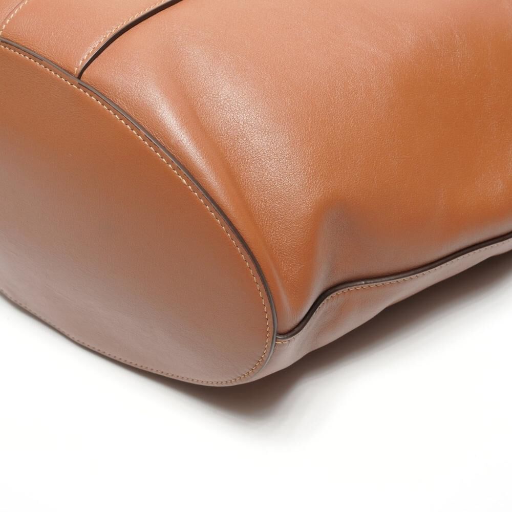 Yves Saint Laurent Tote