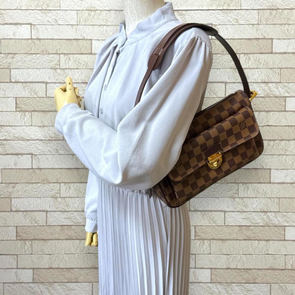 Louis Vuitton Shoulder Bags