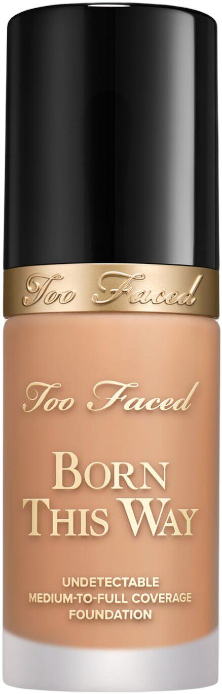 Born This Way Natural Finish Foundation medelh&ouml;g till h&ouml;g t&auml;ckning