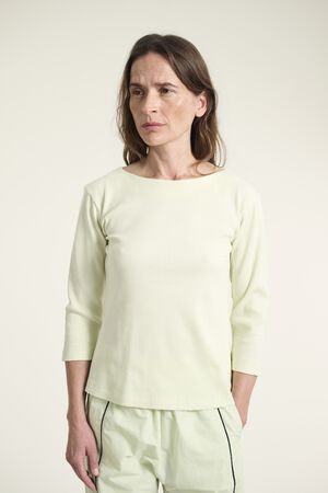 Naibu rib bluse med 3/4 &aelig;rme