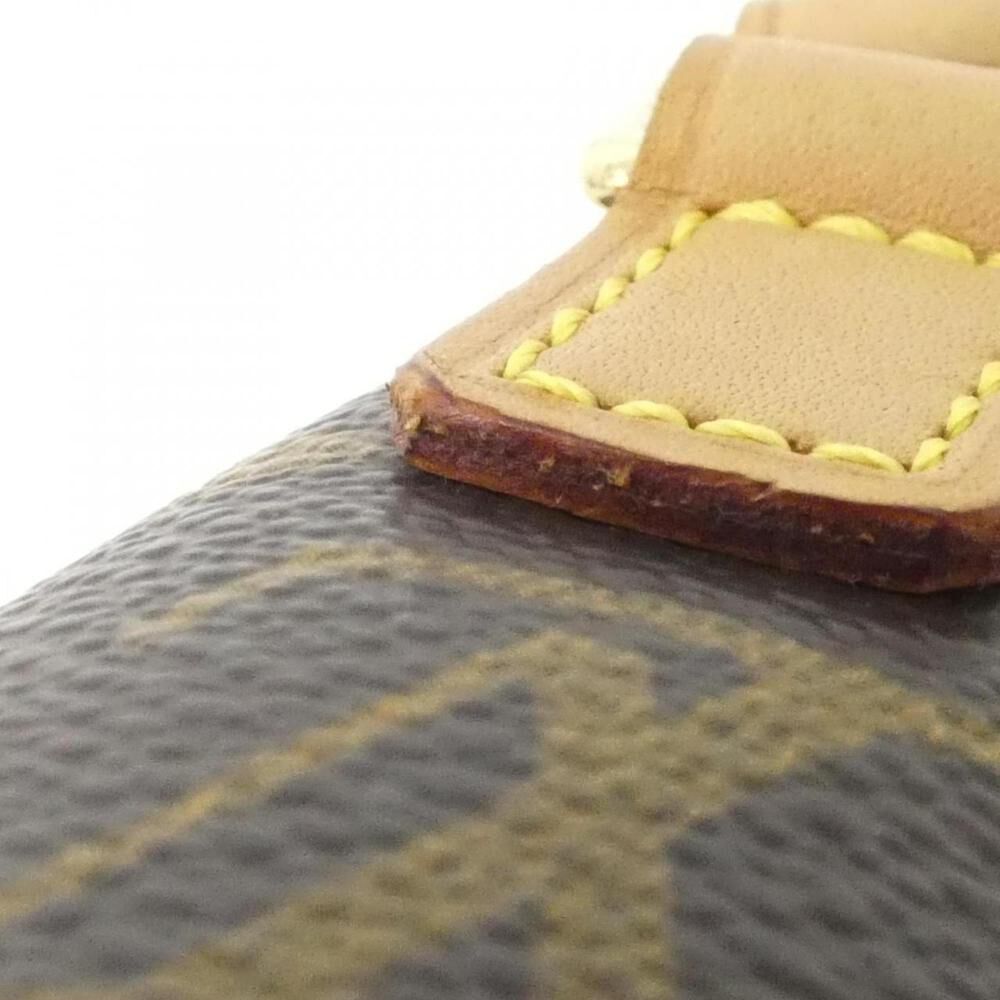 Louis Vuitton Shoulder Bags