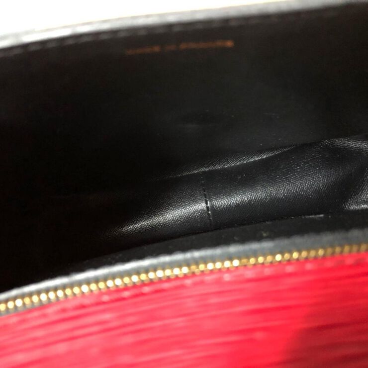 Louis Vuitton Crossbody Bag