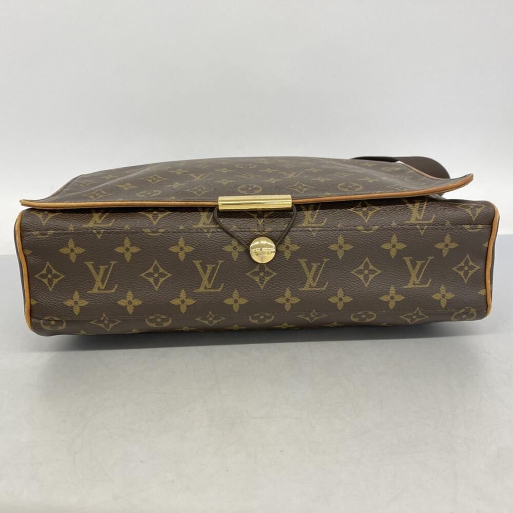 Louis Vuitton Shoulder Bags