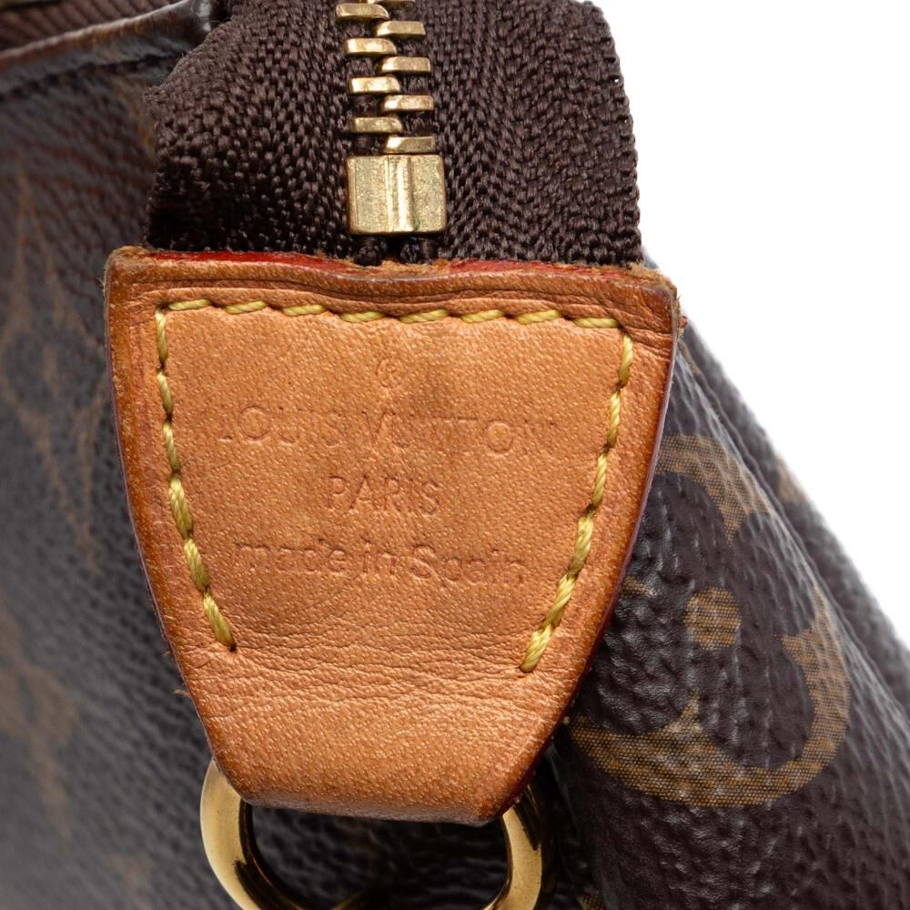 Louis Vuitton Pochette Accessoires