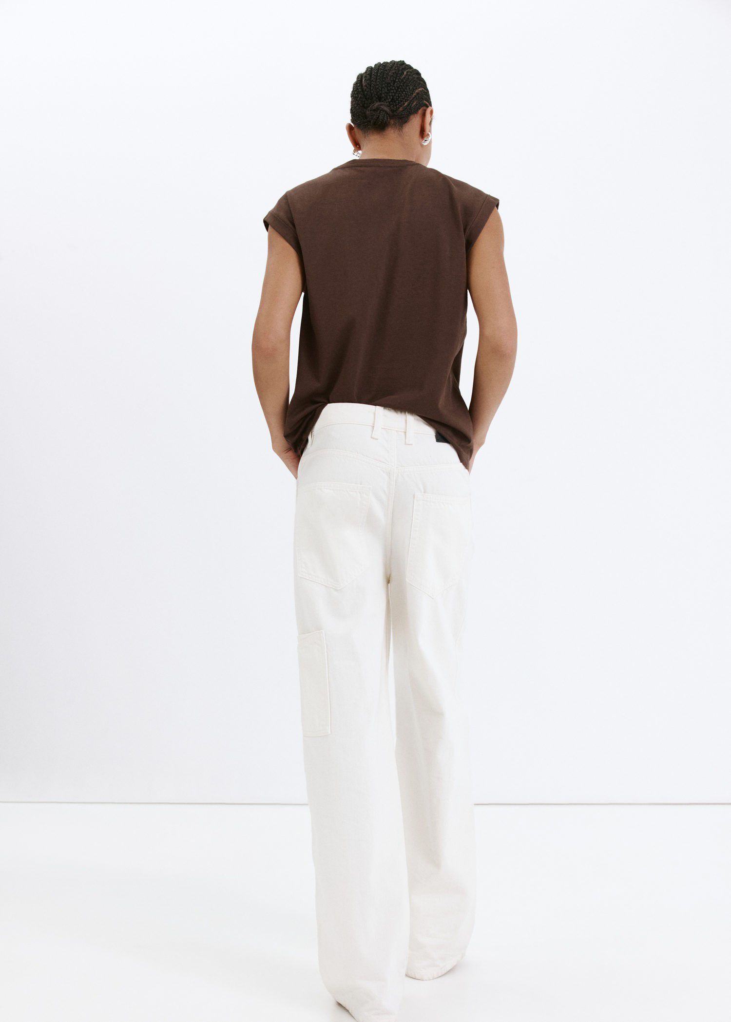Short-sleeved cotton t-shirt