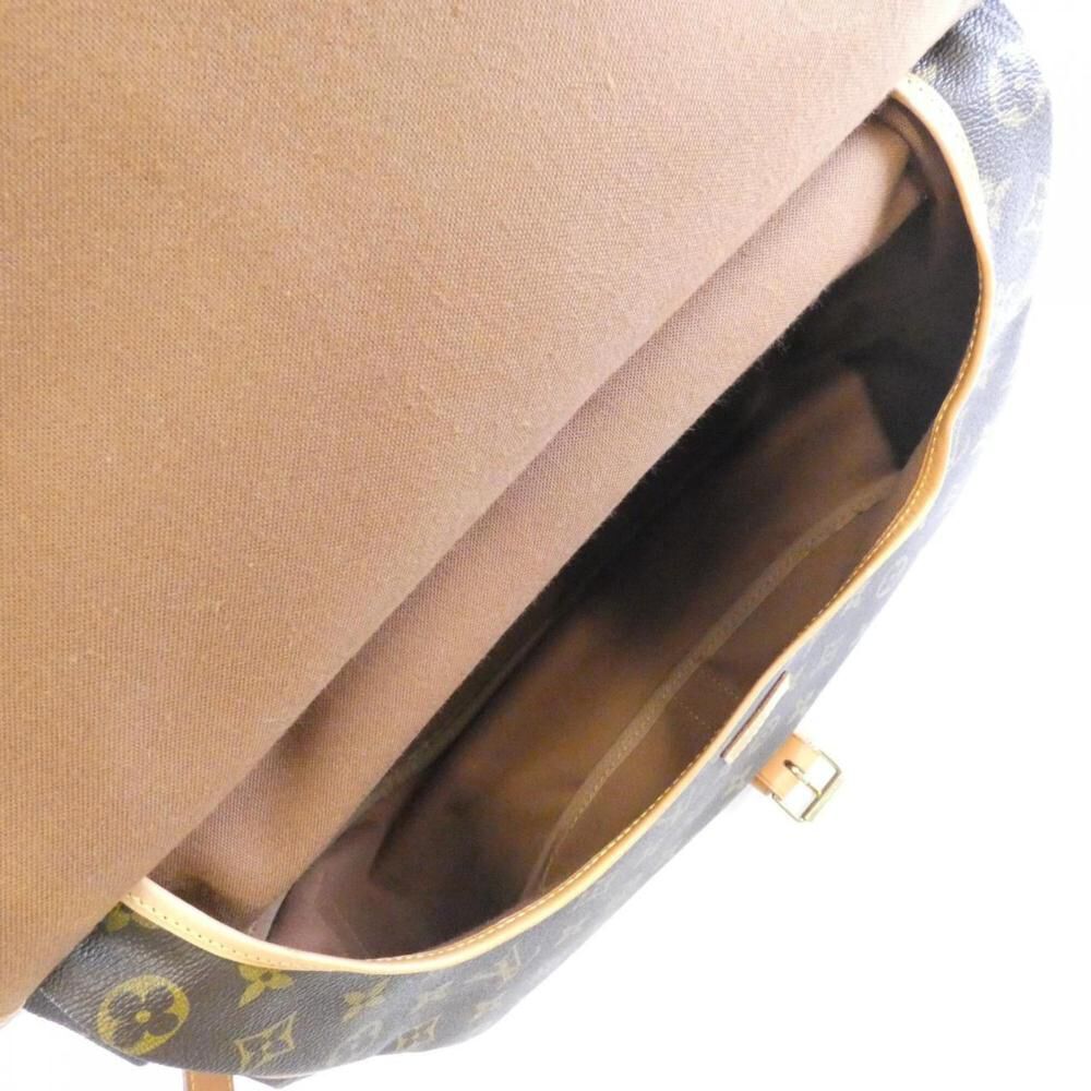 Louis Vuitton Saumur