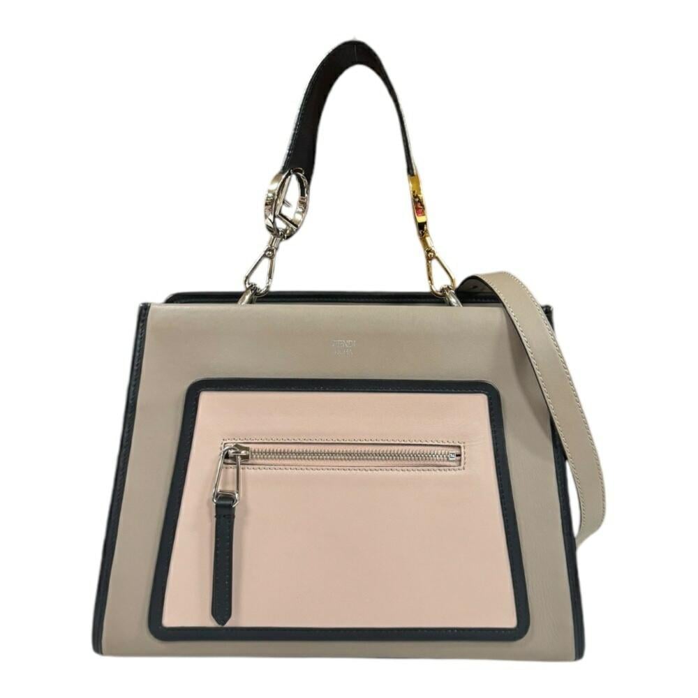 Fendi Vintage Shoulder Bag Stl. - Axelremsväskor Från Magasin