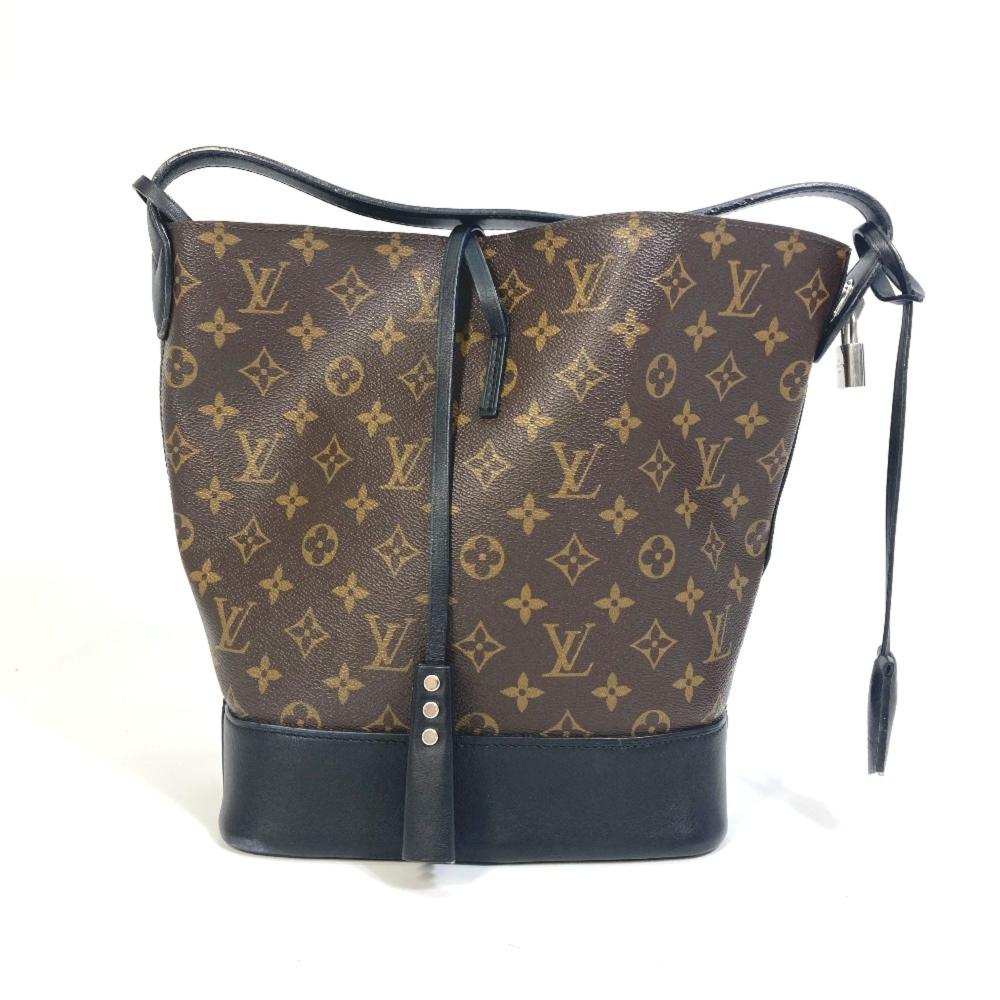 Louis Vuitton Vintage Shoulder Bags Stl. - Axelremsväskor Från Magasin