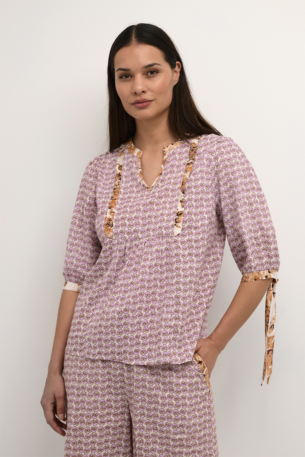 Cream Crclara Blouse Dam Kortärmade Blusar Stl. 34 - Från Magasin