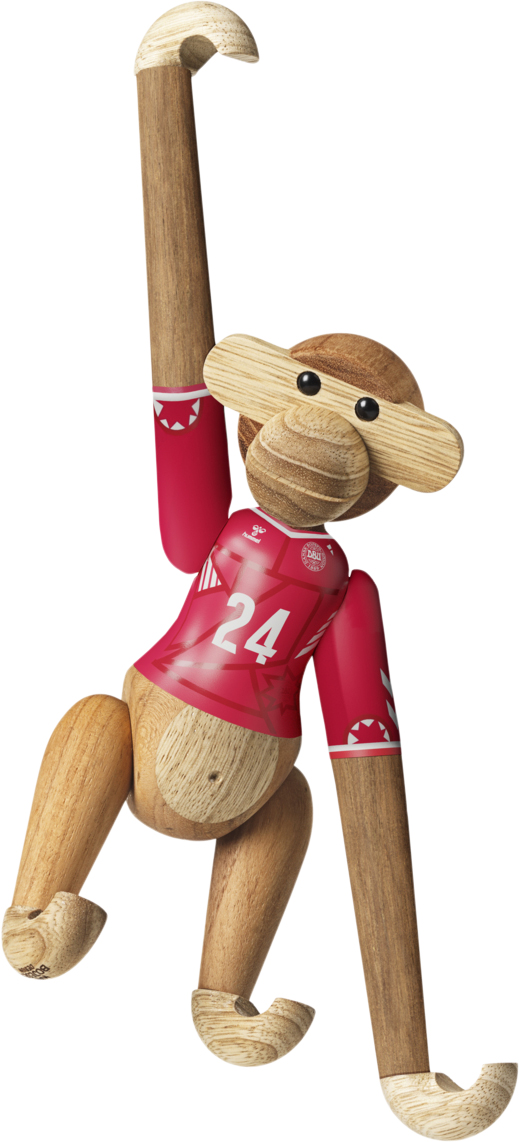 Kay Bojesen Abe x DBU 2024 Lille Teak/limba - D:6,5 B:19,5 H:18,5 cm Figurer Från Magasin