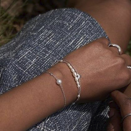 ByBiehl Aura Bracelet Dam Kedjearmband Med Hänge Stl. NO_SIZE - Från Magasin
