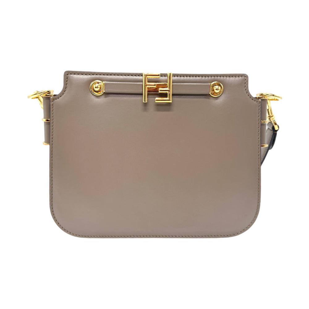 Fendi Vintage Shoulder Bag Stl. - Axelremsväskor Från Magasin