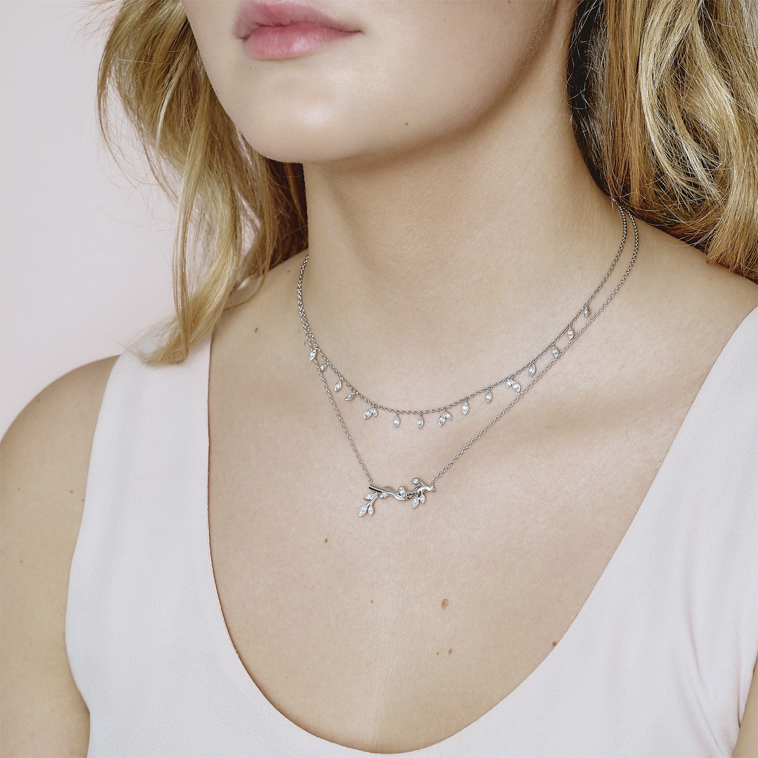 ByBiehl Jungle Vine Sparkle Necklace Dam Halsband Med Hänge Stl. NO_SIZE - Från Magasin
