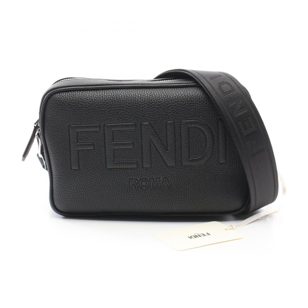 Fendi Vintage Shoulder Bag Stl. - Axelremsväskor Från Magasin