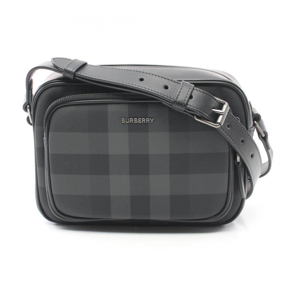 Burberry Vintage Shoulder Bag Stl. - Axelremsväskor Från Magasin