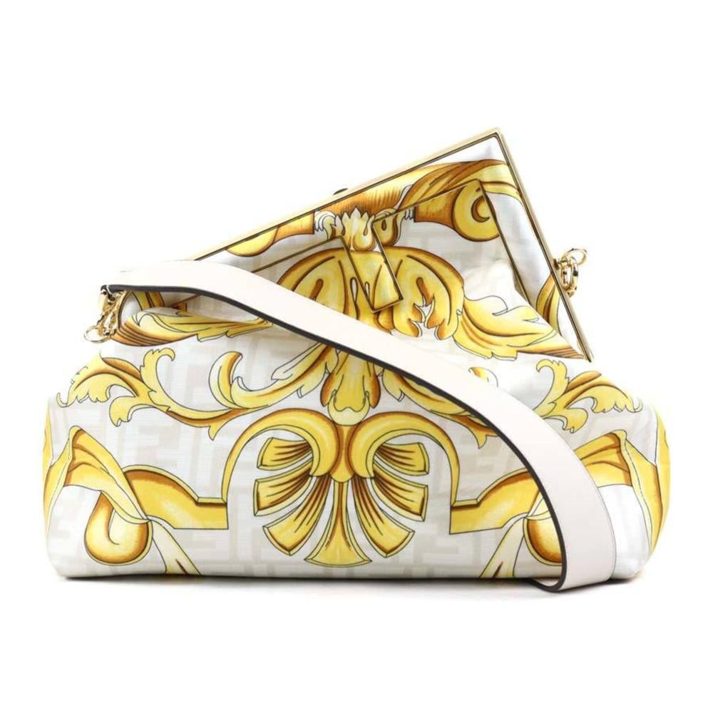 Fendi Vintage Shoulder Bag Stl. - Axelremsväskor Från Magasin