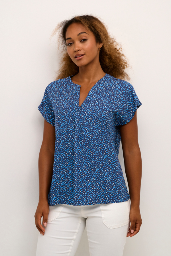 Cream Crtiah Blouse cap Sleeve Dam Kortärmade Blusar Stl. 36 - Från Magasin