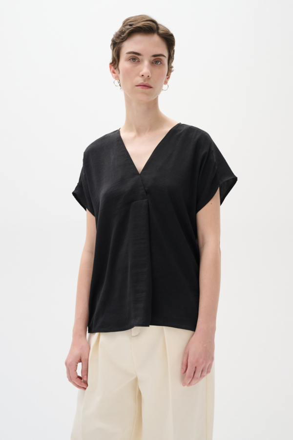 InWear Rindaiw Top Dam Toppar Stl. 44 - Från Magasin