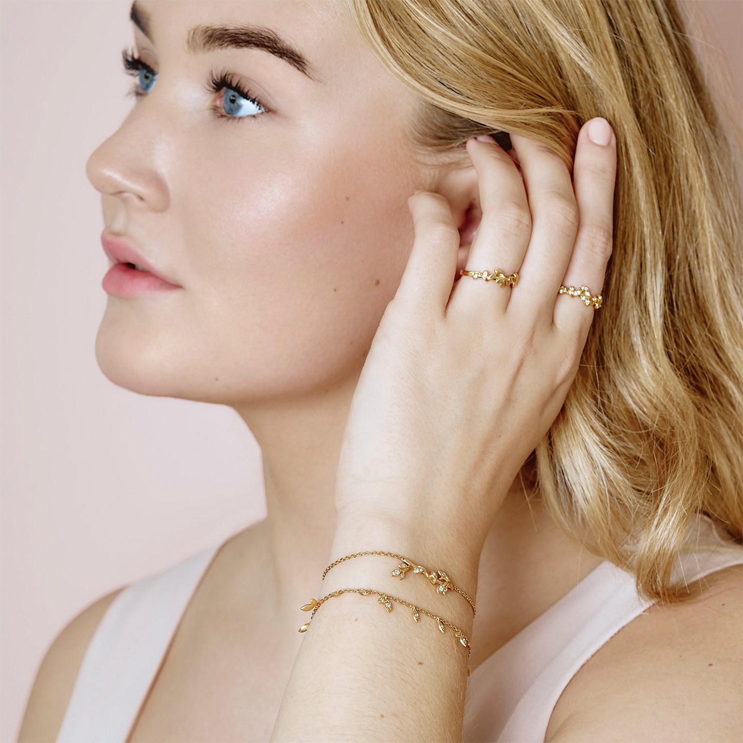 ByBiehl Jungle Vine Sparkle Bracelet Dam Kedjearmband Med Hänge Stl. NO_SIZE - Från Magasin