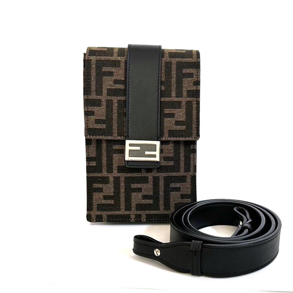 Fendi Vintage Shoulder Bag Stl. - Axelremsväskor Från Magasin