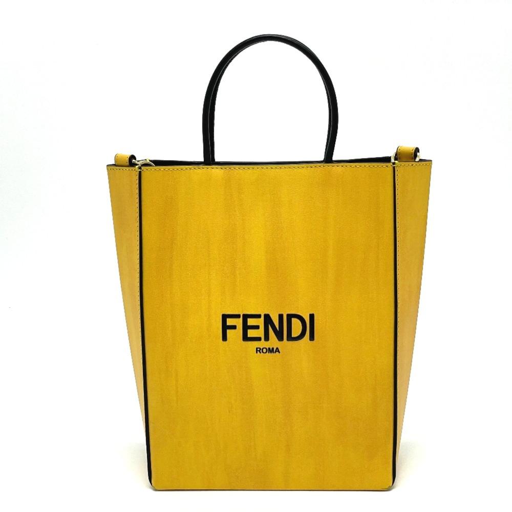 Fendi Vintage Shoulder Bag Stl. - Axelremsväskor Från Magasin